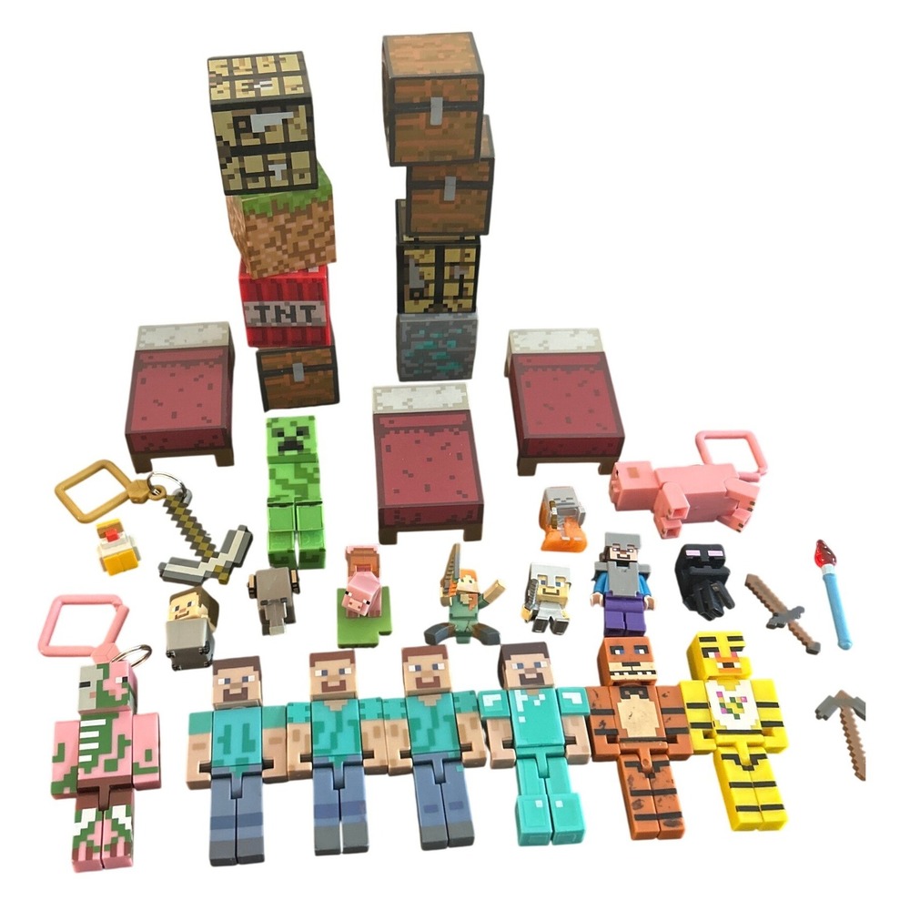 Minecraft Action Figure Lot OS Multicolor FNAF Crossover Figures & Blocks